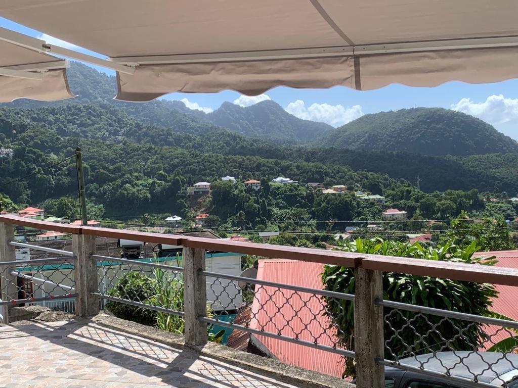 La Terrasse Du Houelmont Villa Gourbeyre Bagian luar foto